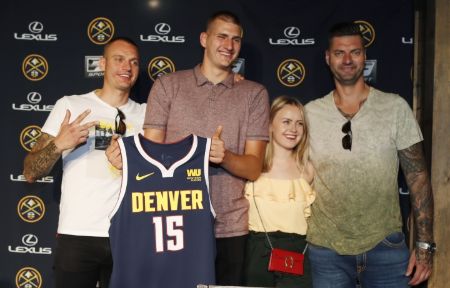 Nikola has two older brothers,&nbsp;Nemanja&nbsp;and&nbsp;Strahinja.